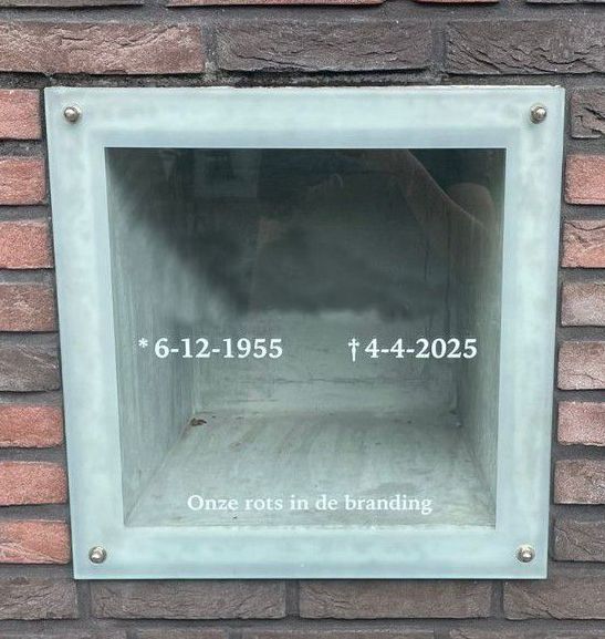 columbariumplaat-glas